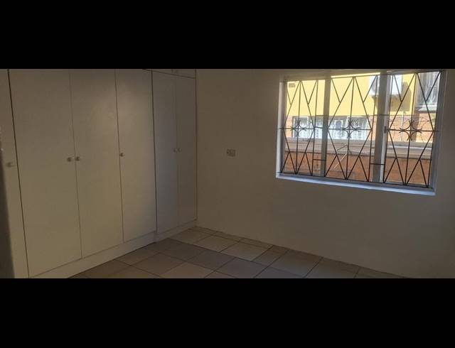 2 BEDROOM PROPERTY TO RENT IN RESERVOIR HILLS